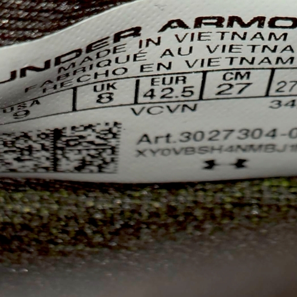 NWOT Men's Under Armour Highlight 2 MC Knit Football Cleats, Size 9 - Picture 10 of 10